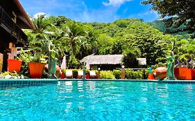 Boomerang Village Resort